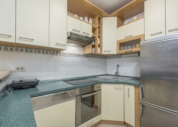 Matea 3* Novigrad (Istria)